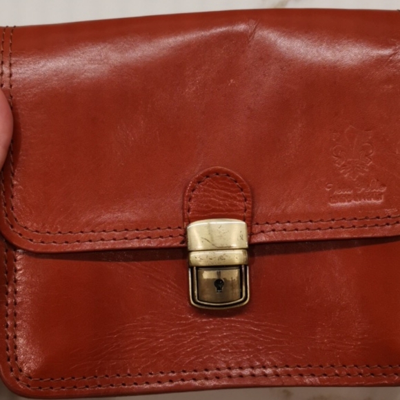 MADE IN ITALY genuine leather small crossbody bag - Picture 14 of 16